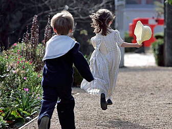 Thousands of lone parents lose...